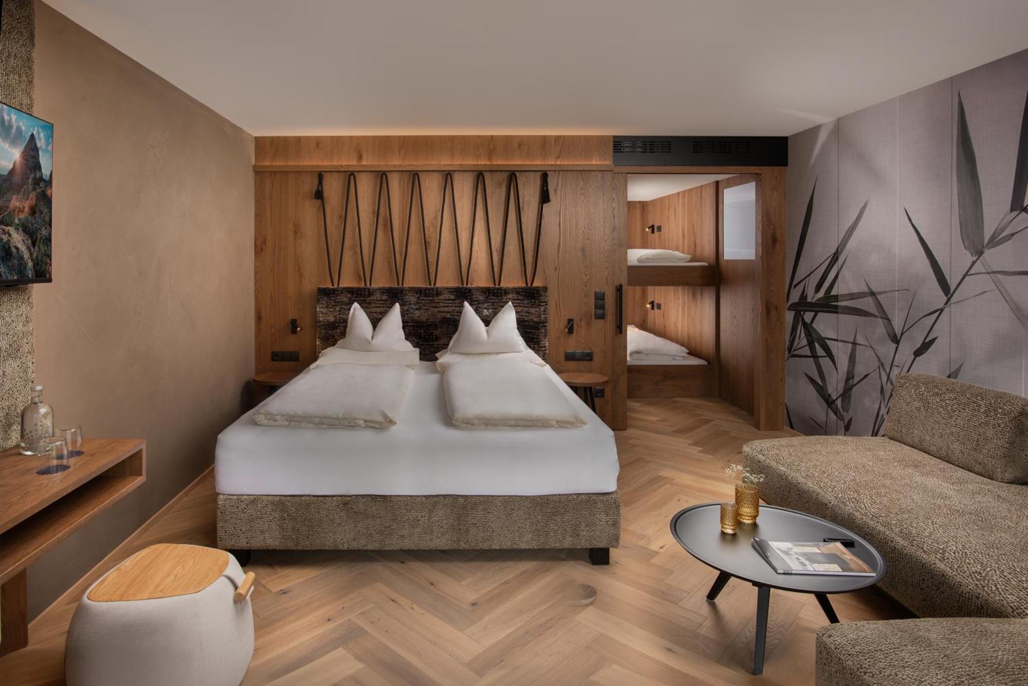 Majestic - Unique Spa Resort Brunico Exteriér fotografie